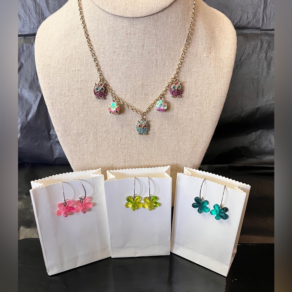 Betsey Johnson Multicolor Owl Charm Necklace with coordinating earrings